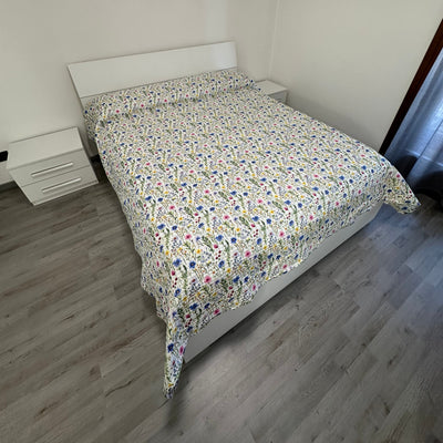 Copriletto Matrimoniale Trapuntato Fantasia Floreale