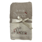 Coppia Asciugamani La mia Super Nonna – 100% Cotone da 400 gr/mq - | SOLO PER TE ITALIA