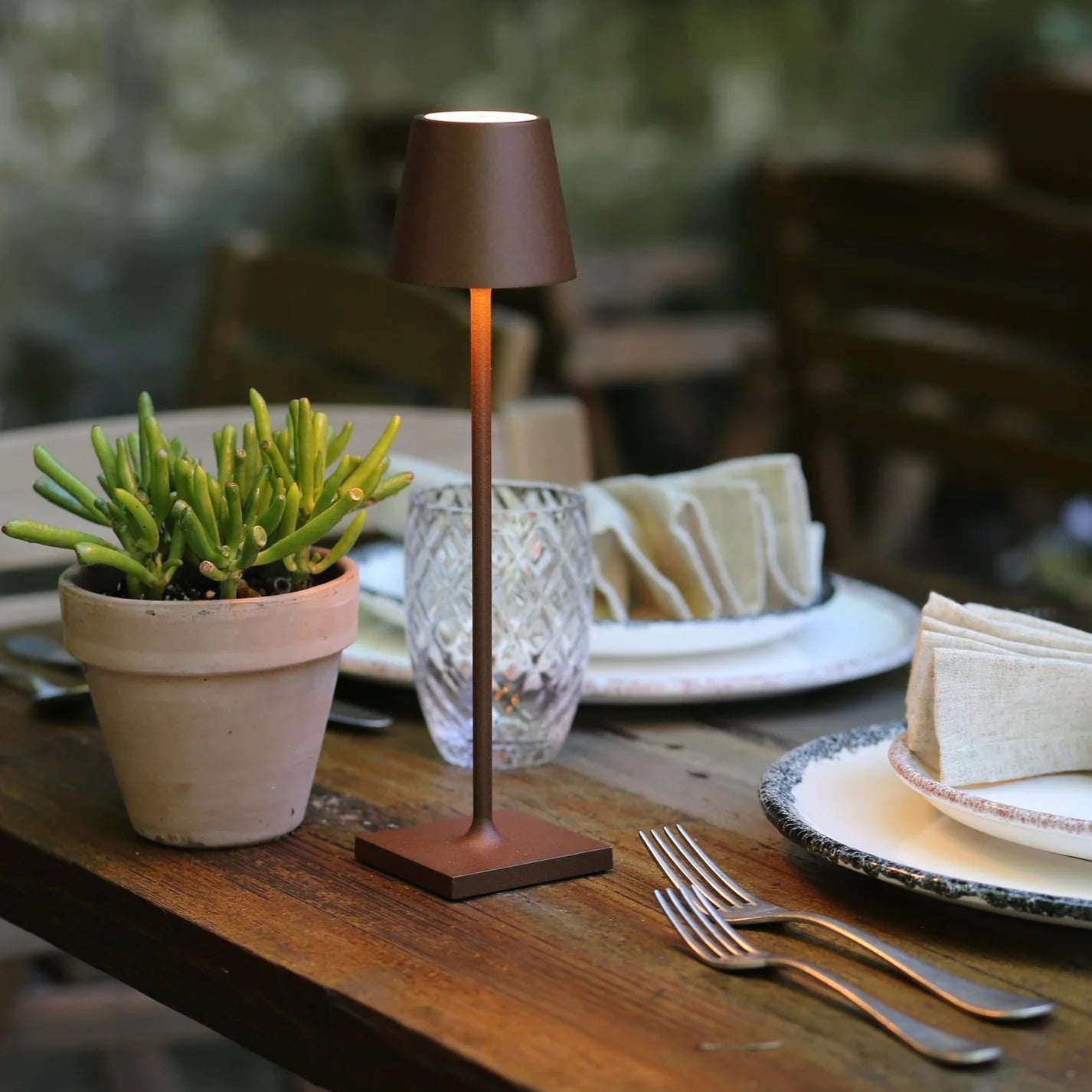 LAMPADA LUMIÈRE - Lampada LED da tavolo alta dimmerabile - | SOLO PER TE ITALIA
