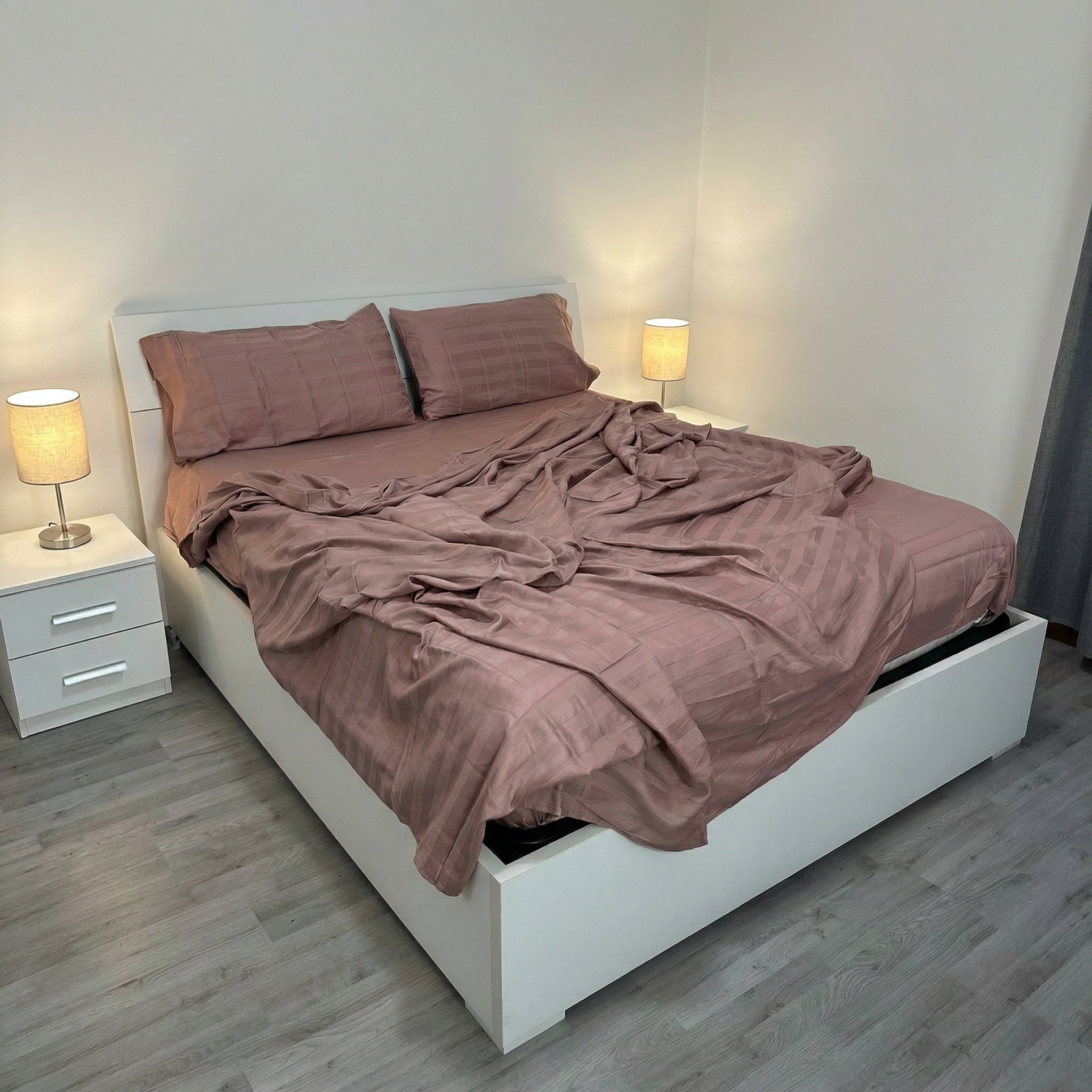 Lenzuola in Raso di Cotone 200 Fili – Eleganza e Comfort - | SOLO PER TE ITALIA